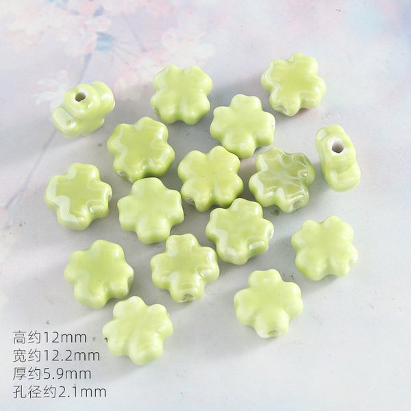 Ceramic clover beads